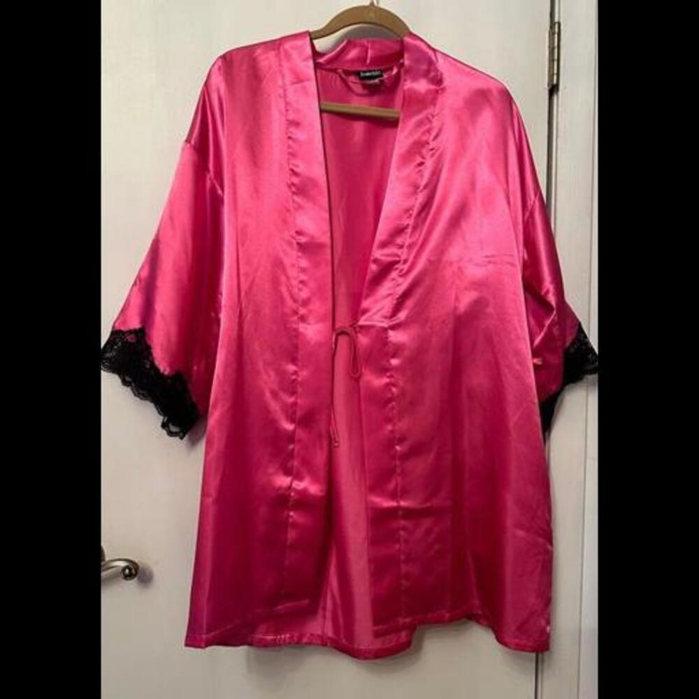 Sexy robe from Fredericks of Hollywood